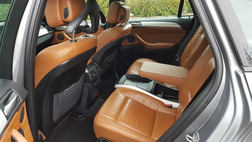 Wypożyczalnia z OC sprawcy Wynajem BMW X6 E71 3.0D 245KM