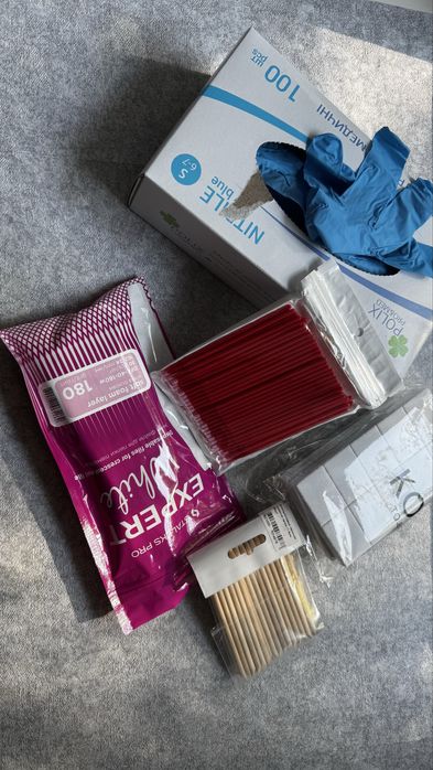 Манікюр педикюр Дубово