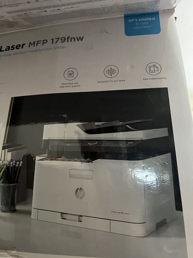 Impressora a laser nova em caixa