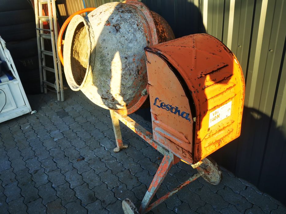 Betoniarka LESCHA 140L 230V z Niemiec