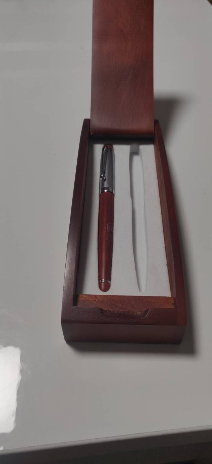 Clean Vita Caneta de tinteiro / Fountain Pen com caixa madeira - NOVO