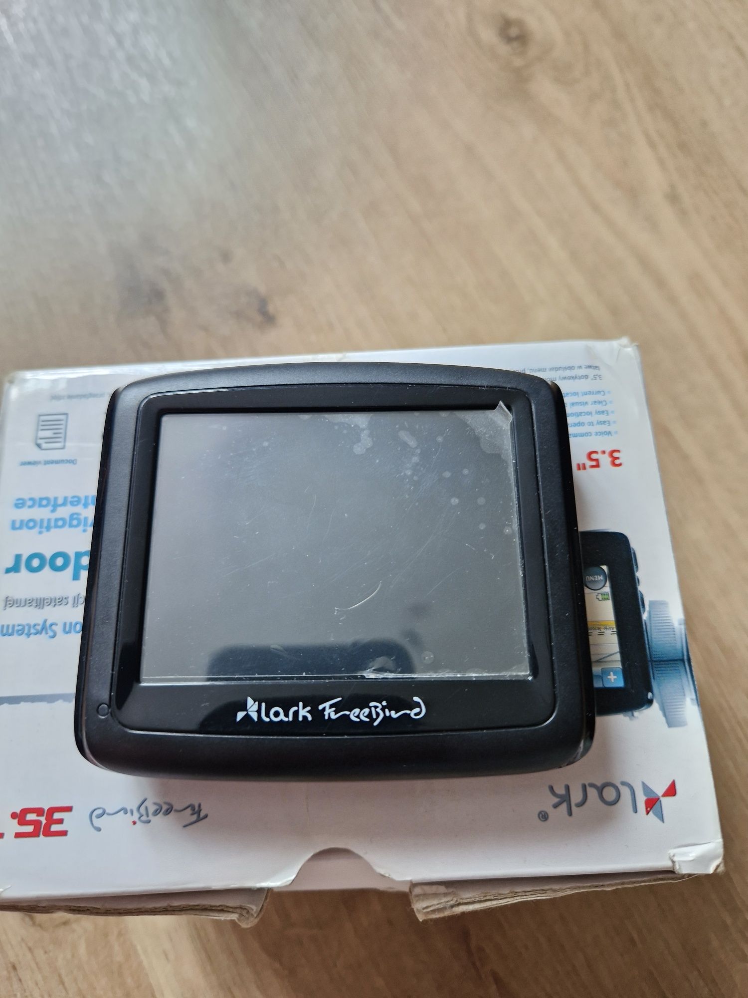 Nawigacje GPS Lark  35,7