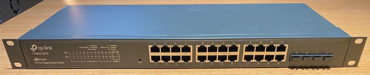 Switch Tp-Link 24 porty JetStream