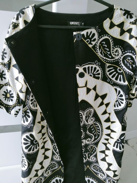 Кардіган, плащ, піджак