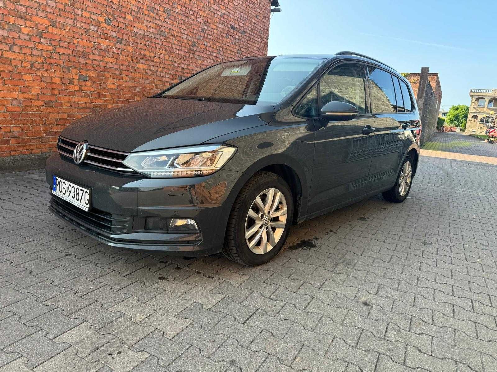 VW Touran 5 osób, hak
