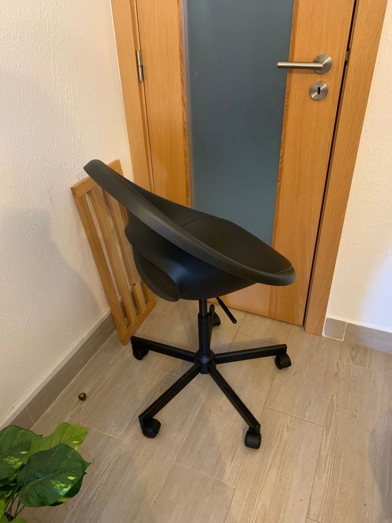 Cadeira secretária IKEA