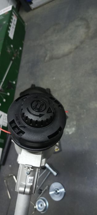 Akumulatorowa kosa żyłkowa AdvancedBrushCut 36V-23-750 BOSCH