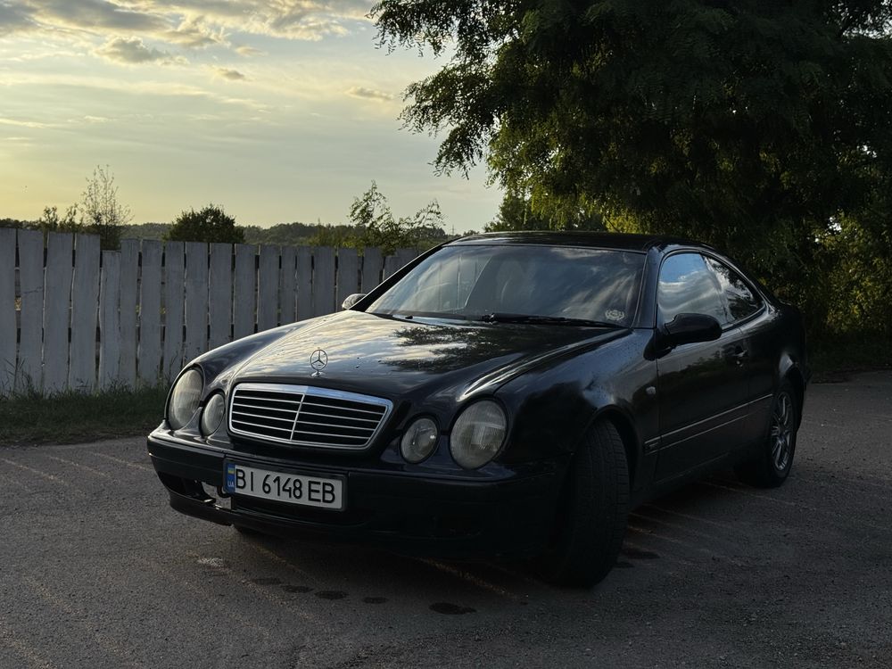 Продаж/обмін Mercedes-Benz CLK-200 у гарному стані