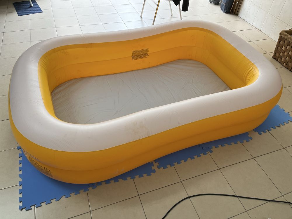 Piscina para crianças