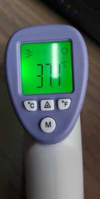 электронный термометр для детей и общественных мест