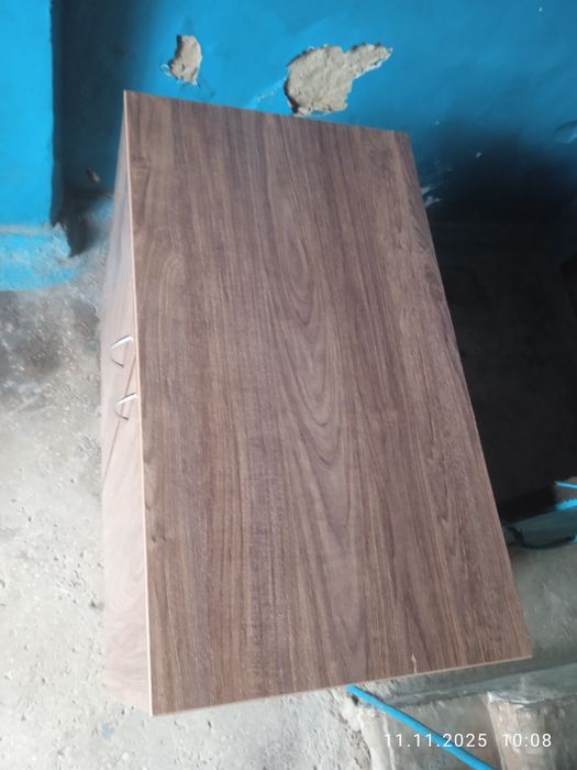 Продам Тумбочку ,