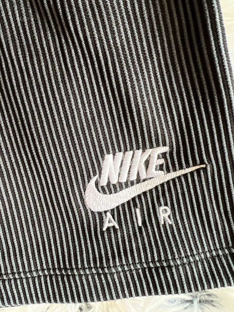 Юбка Nike. Новая. Оригинал