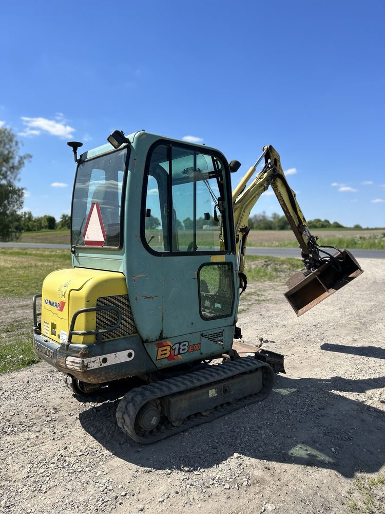 Minikoparka mini koparka yanmar bobcat 1.8 T