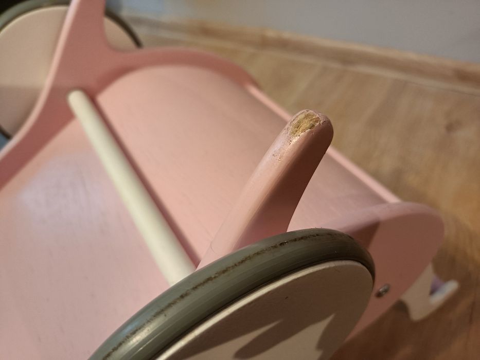 Drewniany wózek dla lalek