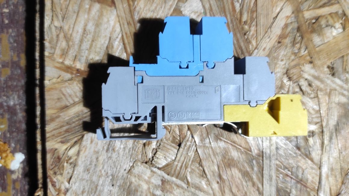 Zacisk D4/6 LNTP 380V