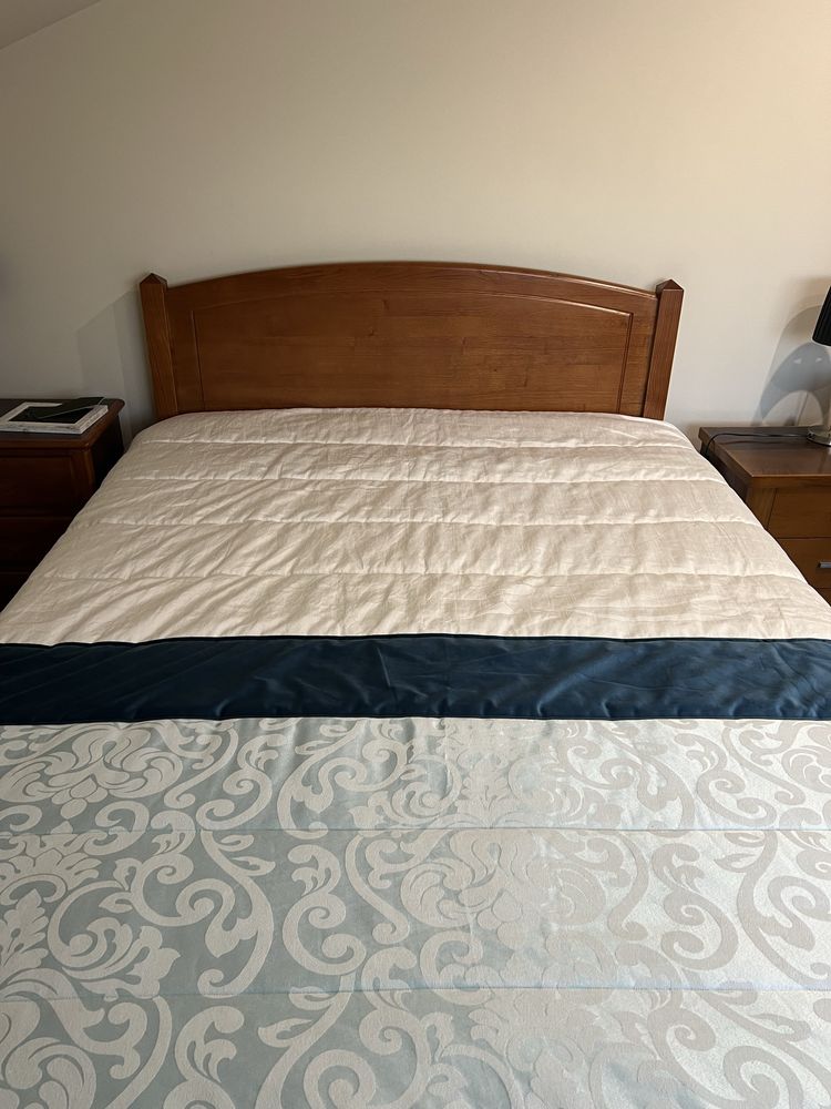 Cama de casal 140x200