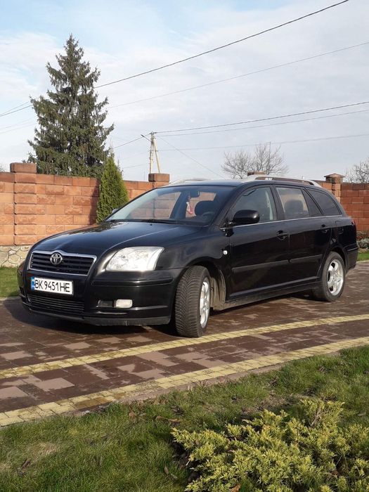 Автомобіль в гарному стані має один підкрас 1.8 бензин