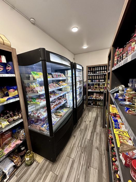 Продаємо діючий продуктовий магазин в ЖК «Сади Вишневі»