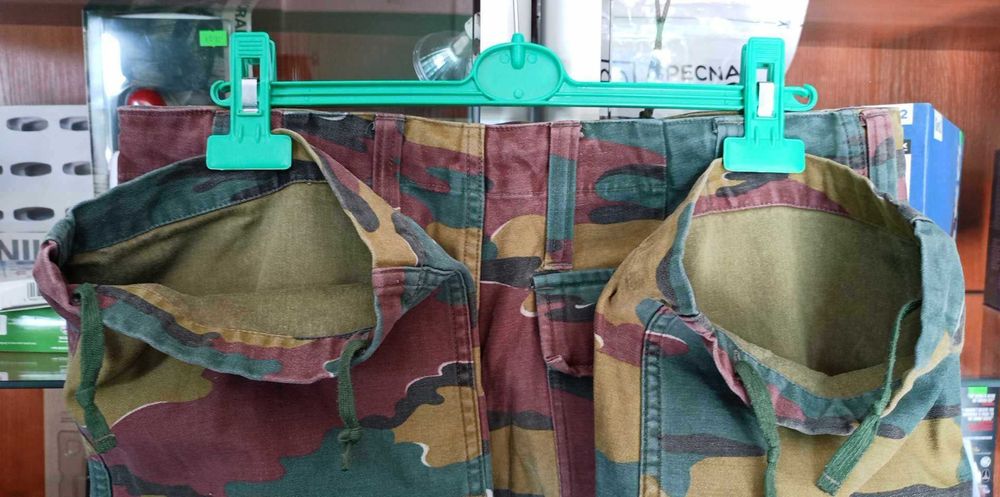 Spodnie Armia Belgia Jigsaw camo r.M/L pas 88 Unikat