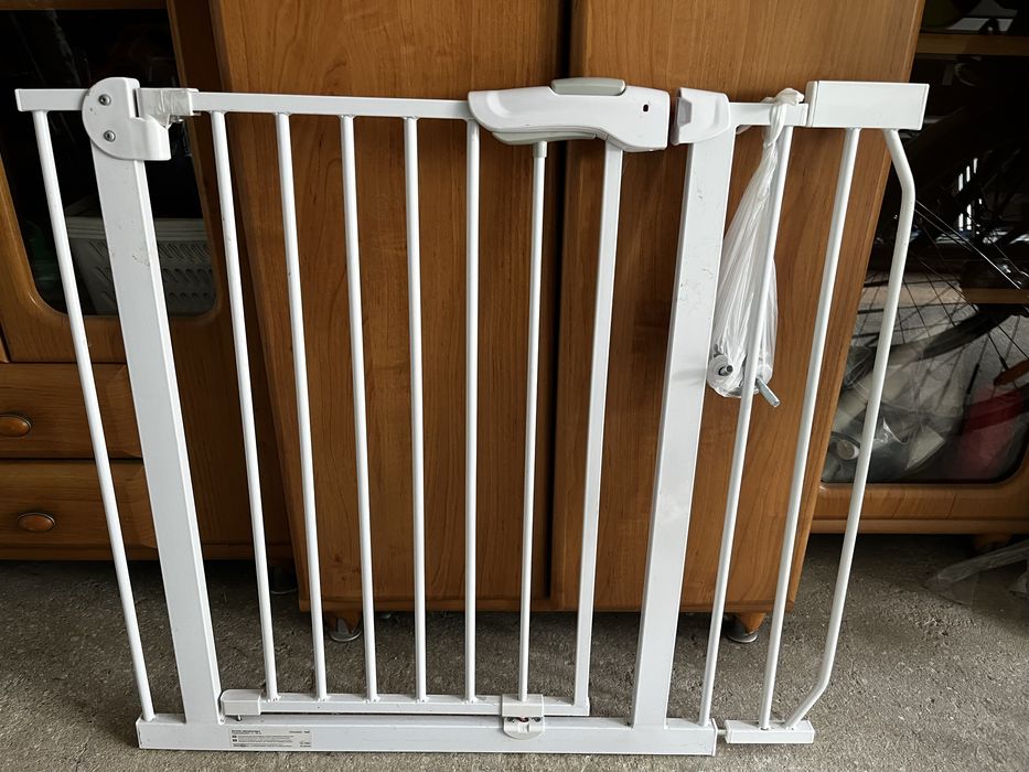 Barierka biała zabezpieczenie 84-92cm
