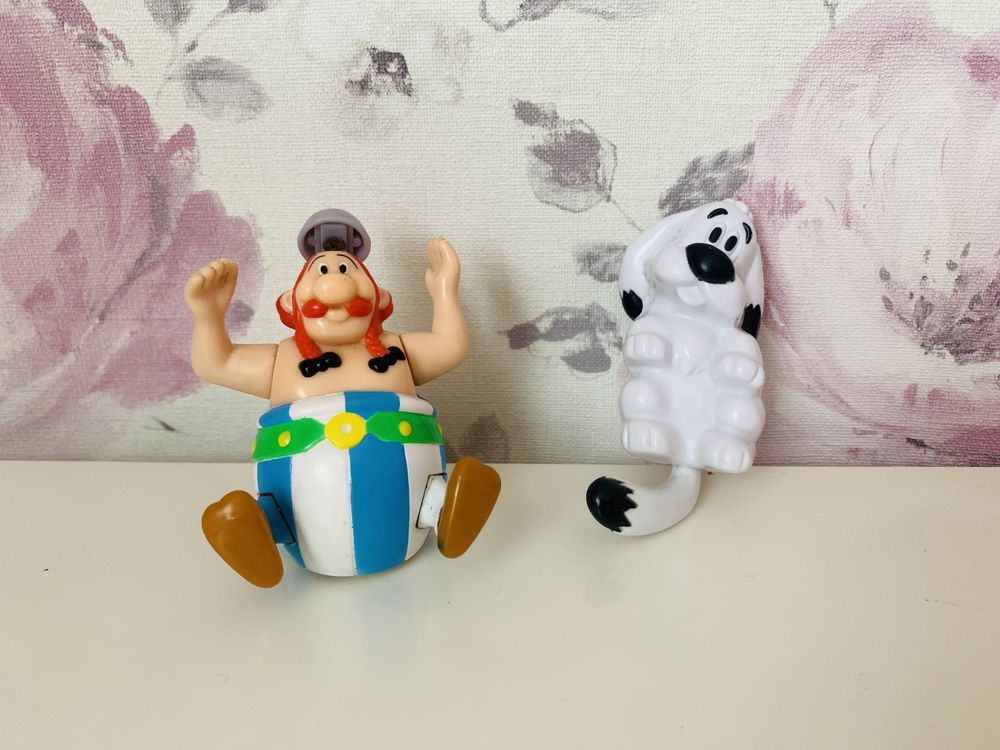 McDonald’s Happy Meal Toys 1994 – Asterix, vintage Idefix