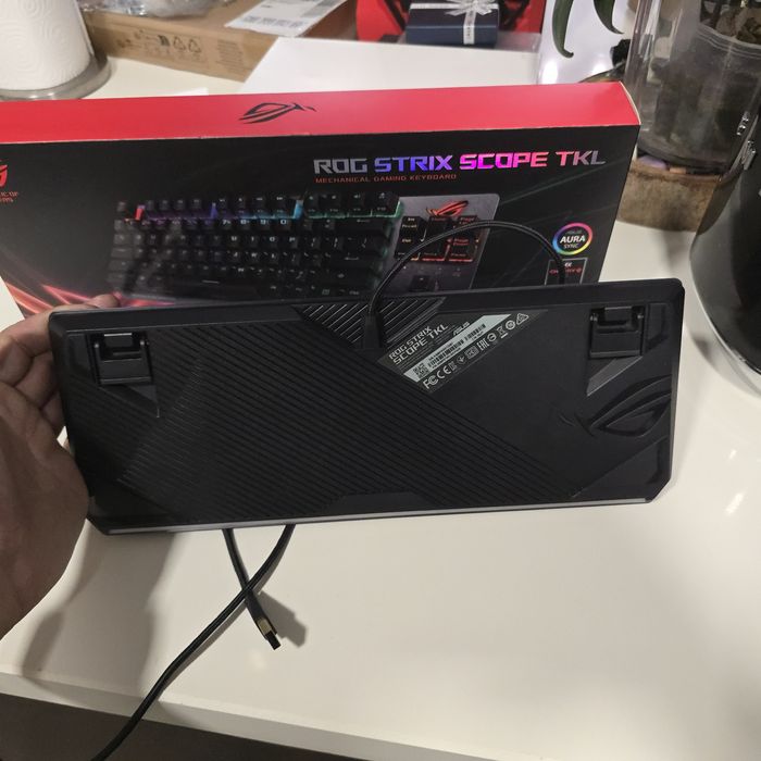 Teclado Asus Rog Scope TKL