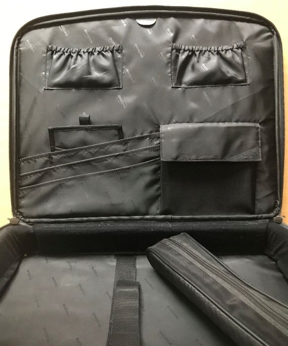 Torba na laptopa notebooka Dicota Multi Giant - do 20"