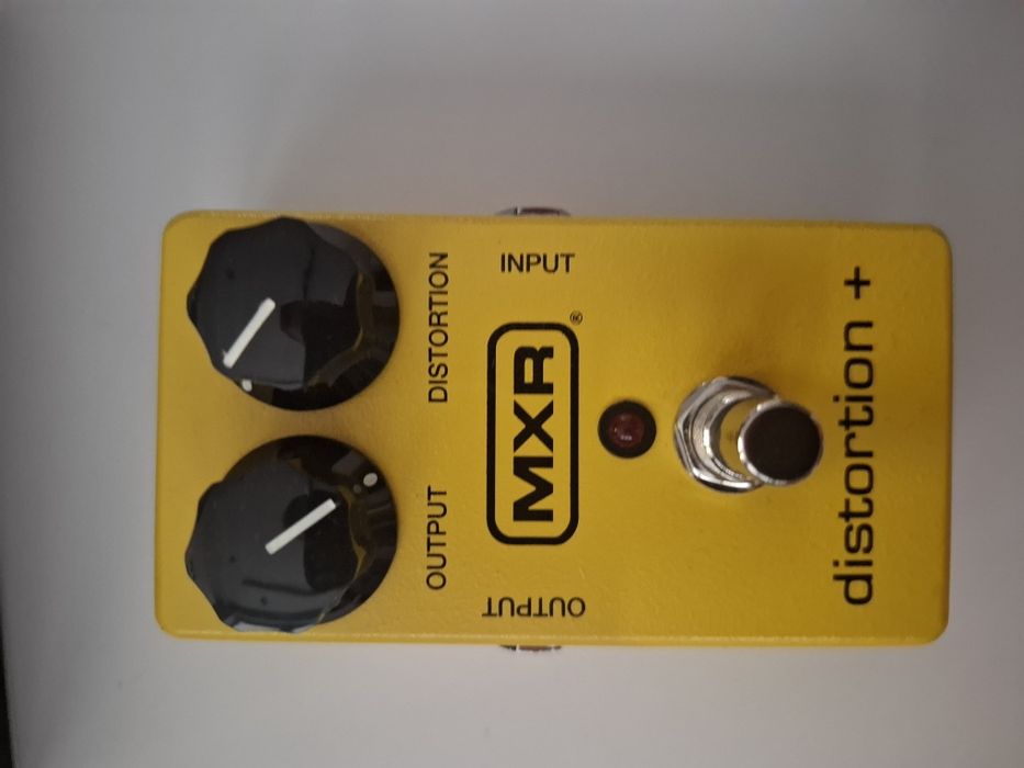 Efekt gitarowy mxr distortion plus
