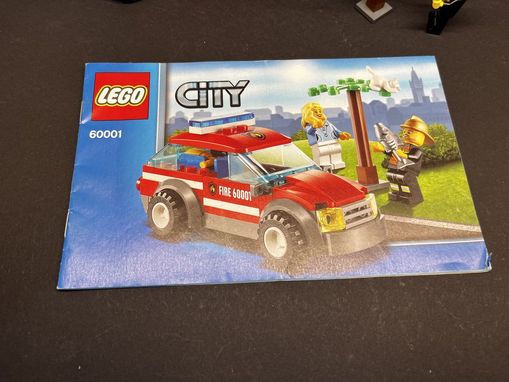 Lego City 60001 Samochód komendanta straży pożarnej