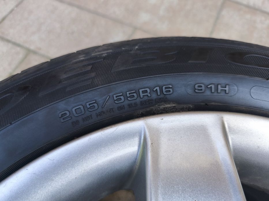 Felgi aluminiowe 16" BMW 5x120mm + opony zimowe 2023 bieżnik 7-8mm