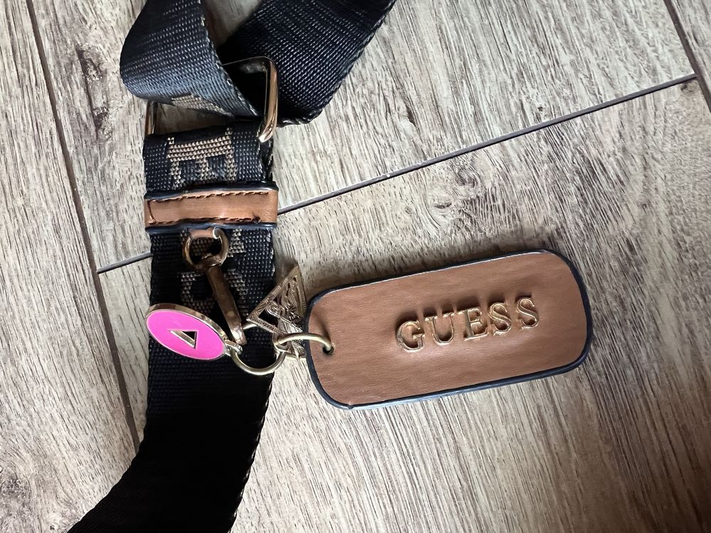 Сумка сумочка GUESS