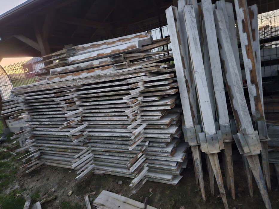 Deski stare z ogrodzenia