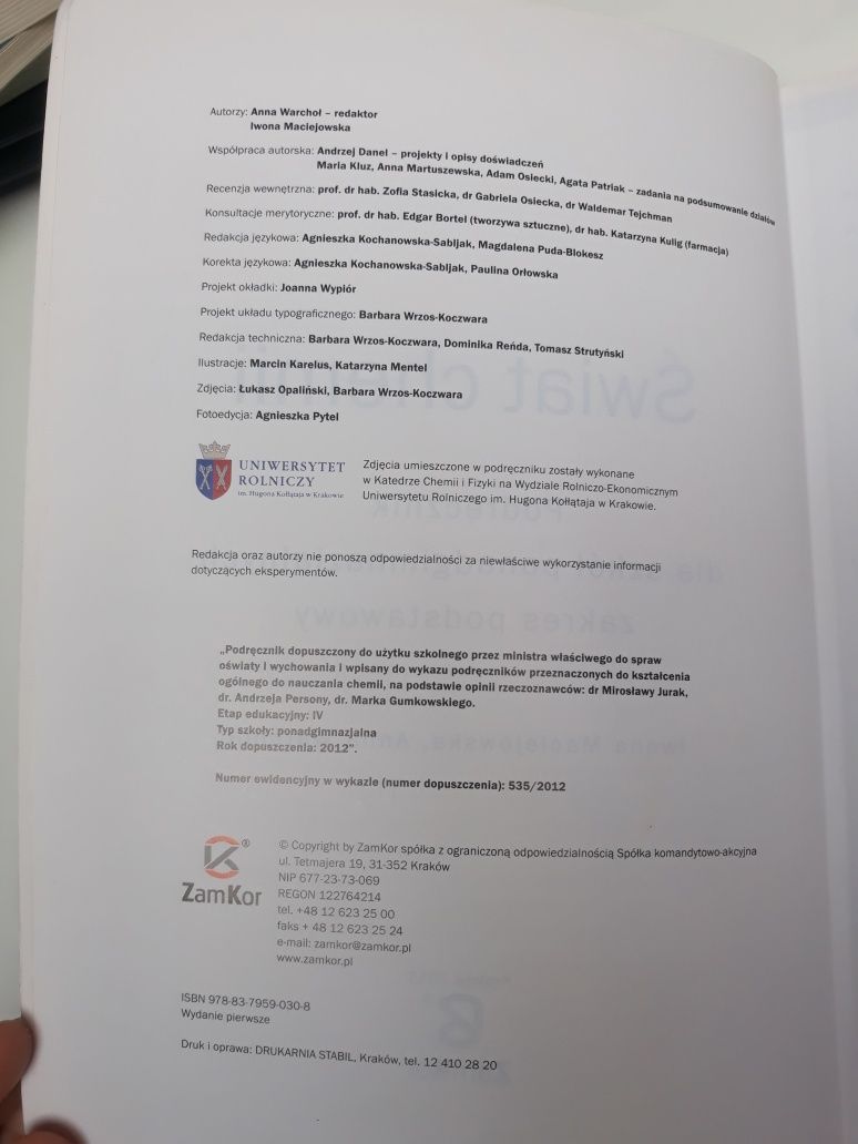 Podręcznik do chemii Świat Chemii klasa 1