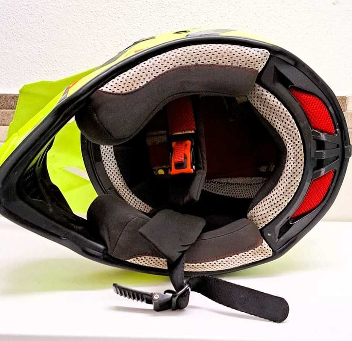 Capacete NOX Bazooka (M)