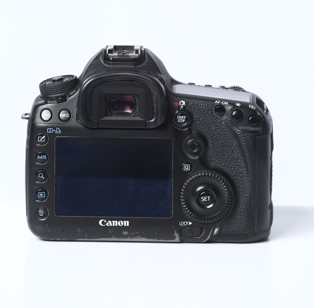 Фотоапарат Canon EOS 5D Mark III Body