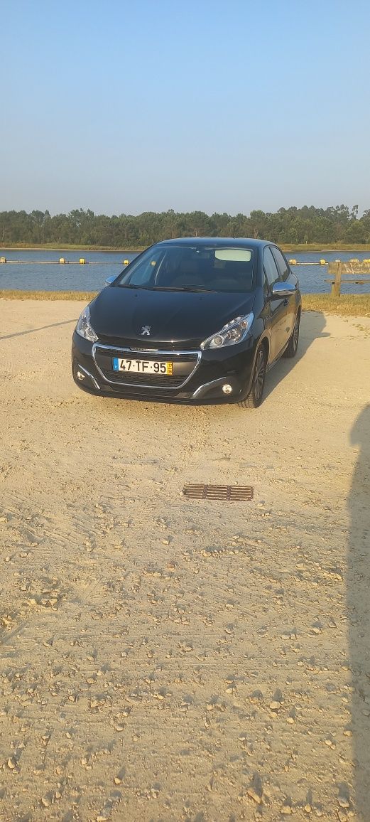 Peugeot 208 1.6 hdi