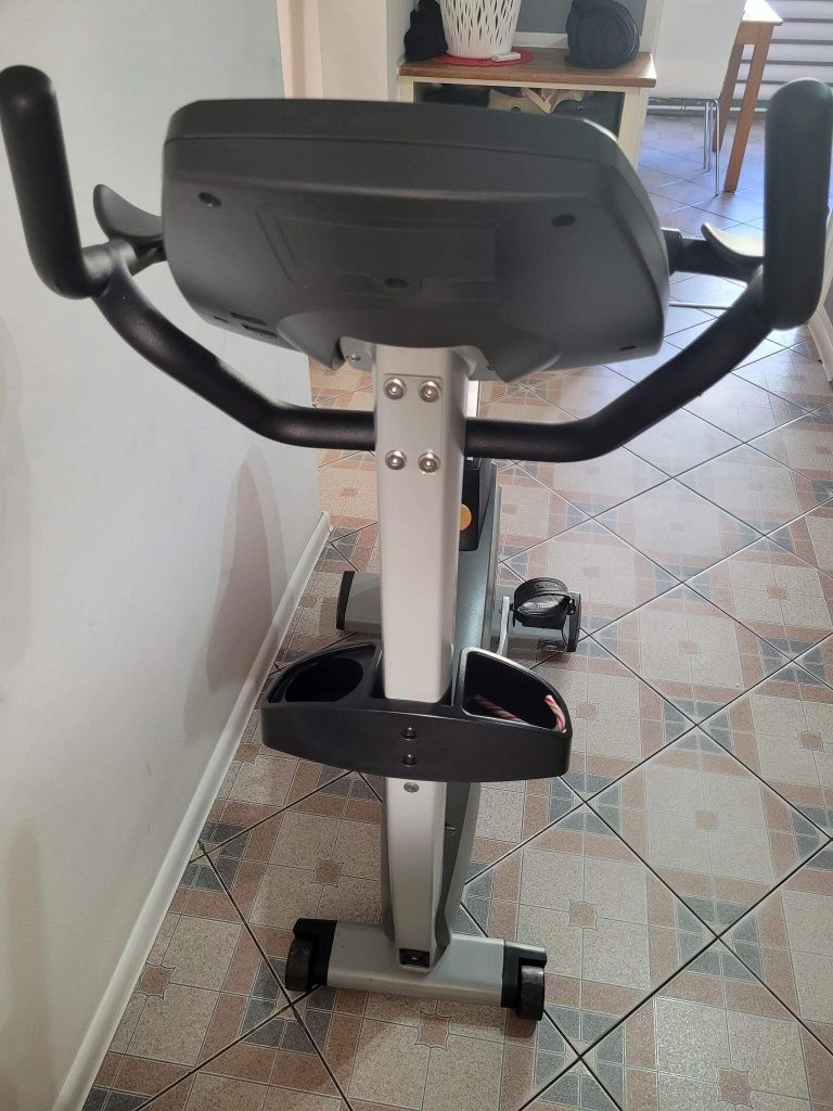 Matrix Upright Bike U1X