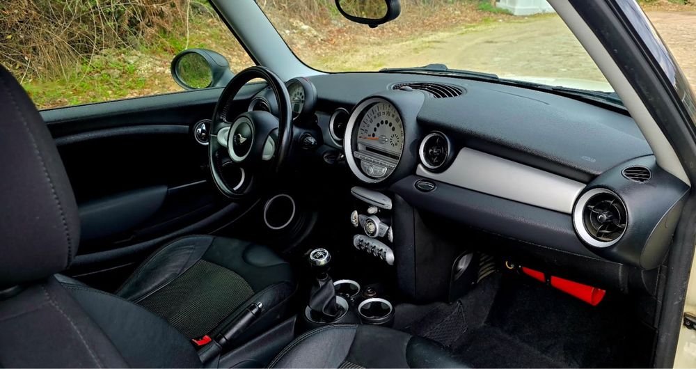Mini one D 2010 impecavel