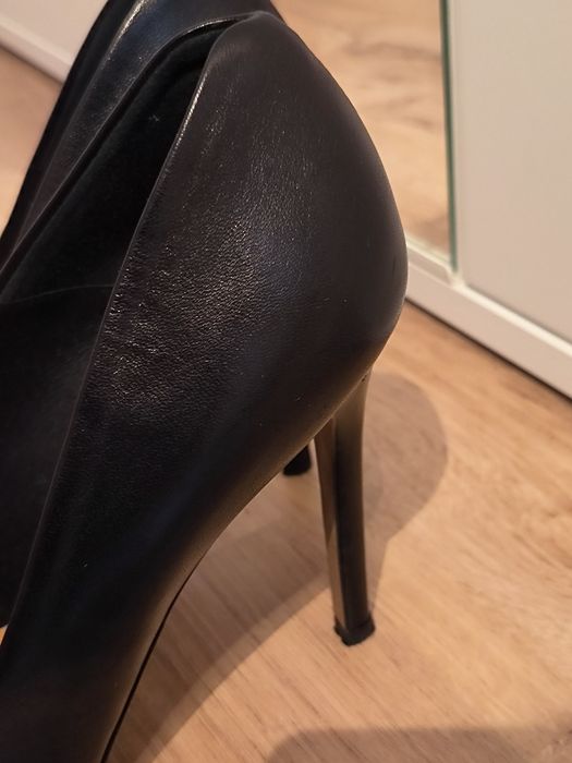 Buty na obcasie skórzane Badura r. 40