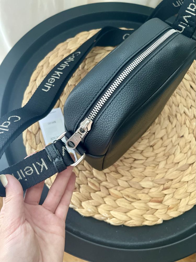 Сумка кросбоді Calvin Klein оригінал
