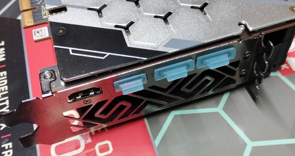 Відеокарта AMD Radeon 5700 xt nitro+ 8 ГБ