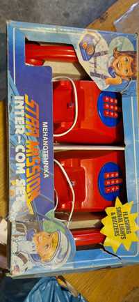 Zabawkowe telefony dla dzieci z lat 80
