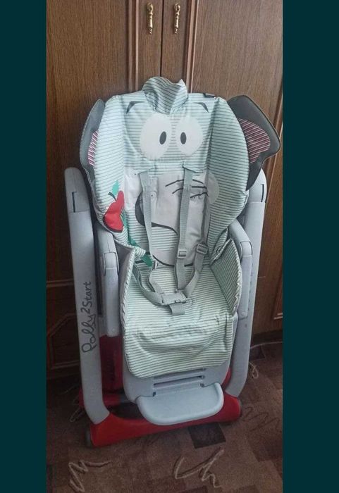 Дитяче крісло для годування