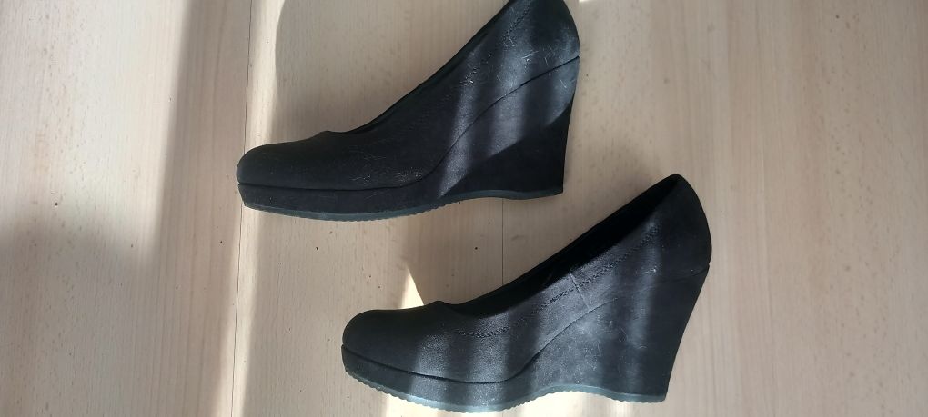 Damskie czarne buty na koturnie, zmasz, Graceland, rozm. 41
