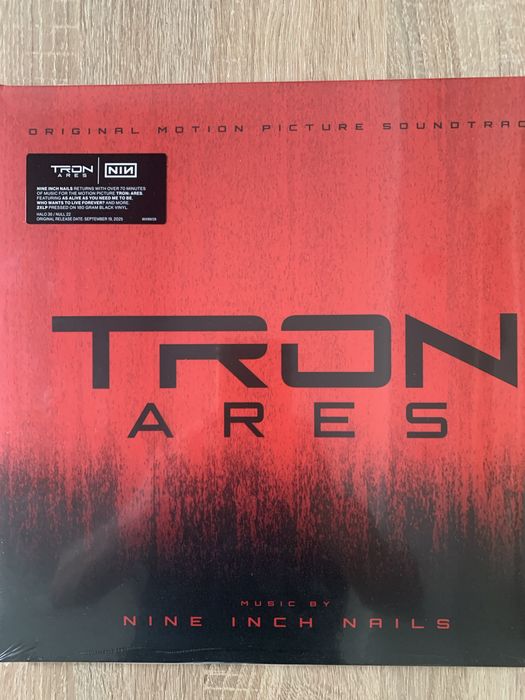 Nine Inch Nails - Tron Ares