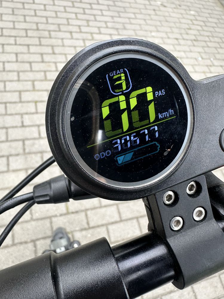 Hulajnoga elektryczna Shift Seven L6