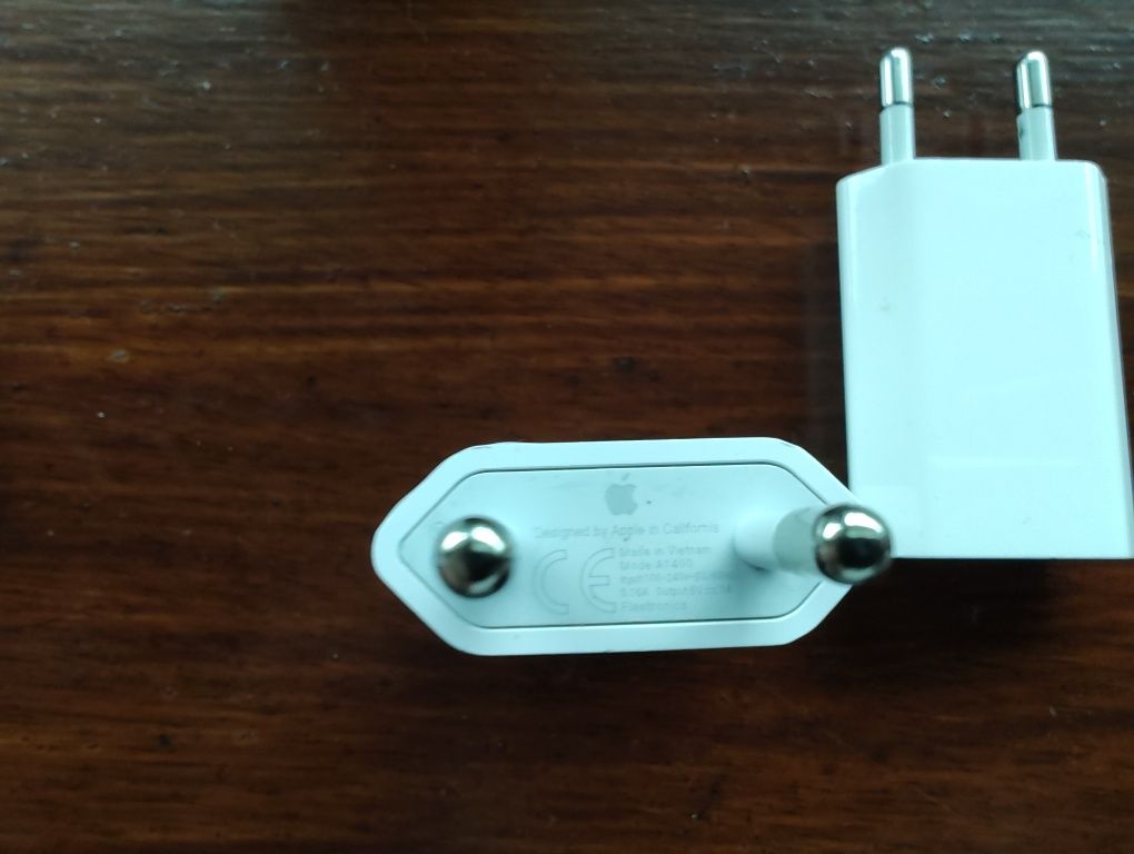 Carregador Apple 5W usb Power Adapter