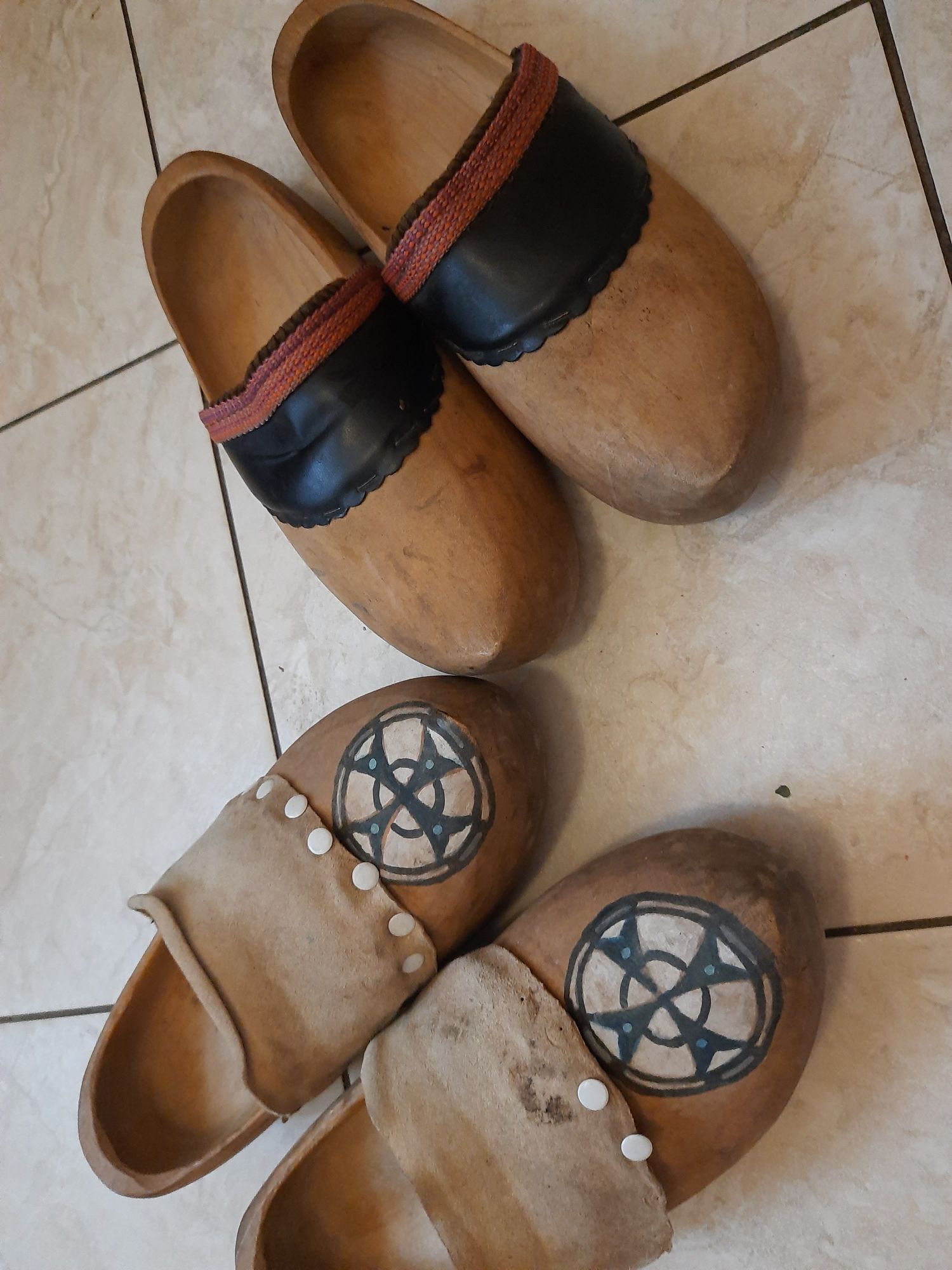 Męskie buty drewniaki