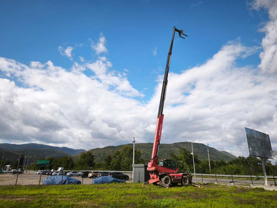 Послуги Оренда телескопічного навантажувача Manitou MRT