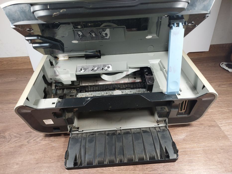 Продам принтер Canon Pixma MP170